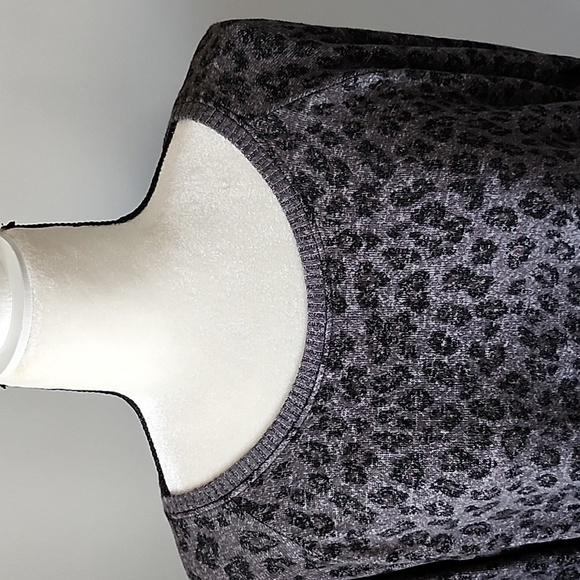 Sonoma The Super Soft Tee in leopard print NWT - Picture 3 of 8